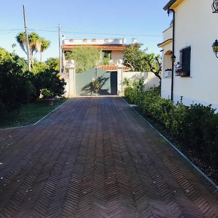 Armoniosa Villa Anzio